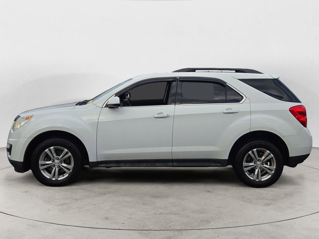 2015 Chevrolet Equinox LT photo 2