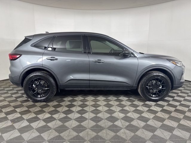 2025 Ford Escape Active photo 2