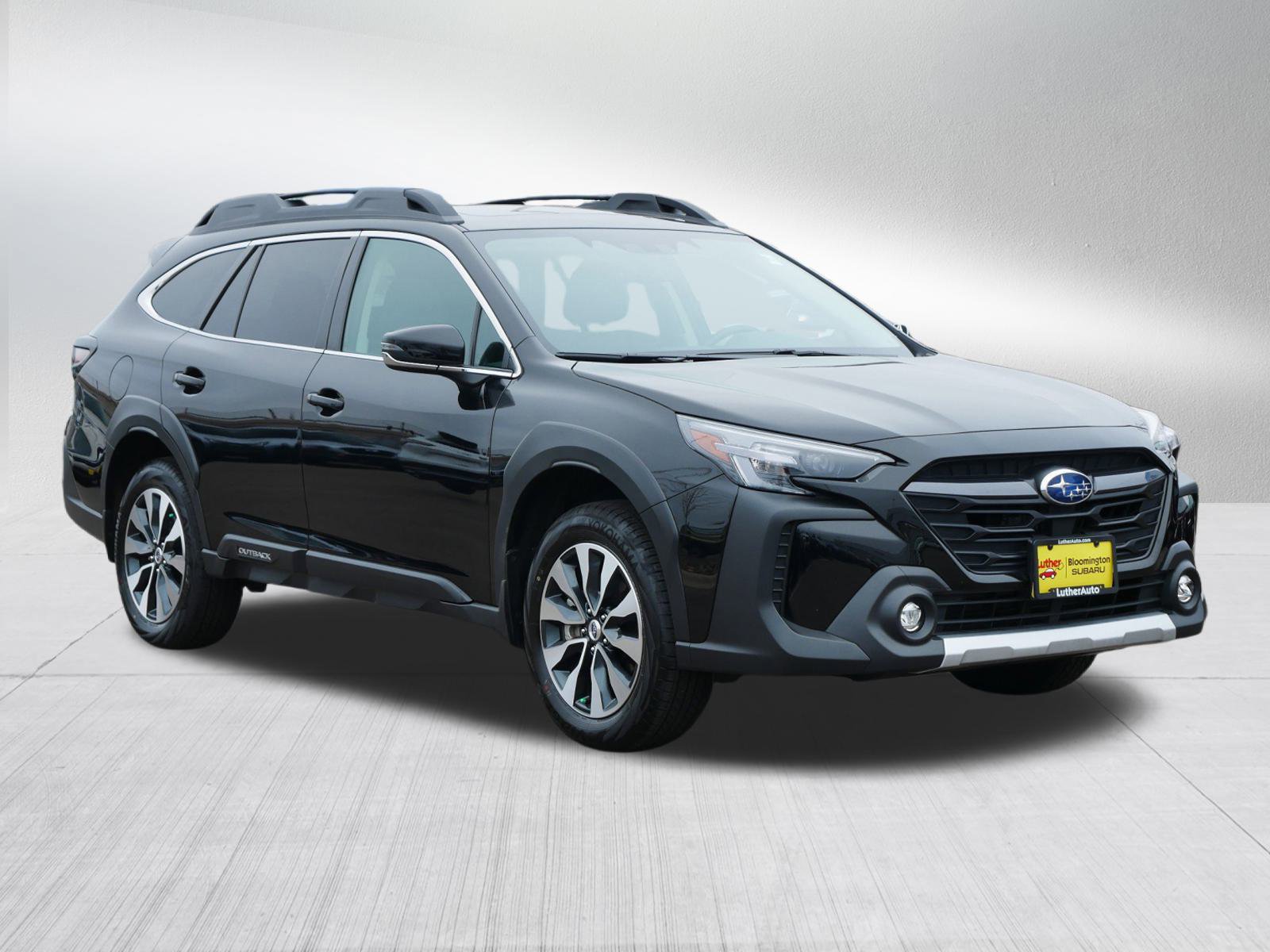 2025 Subaru Outback Limited's photo