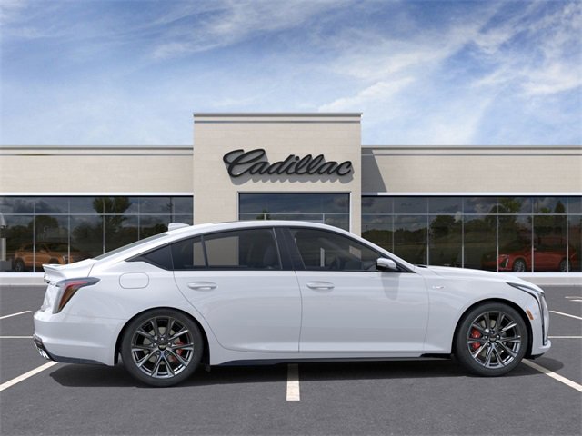 2026 Cadillac CT5 V photo 5