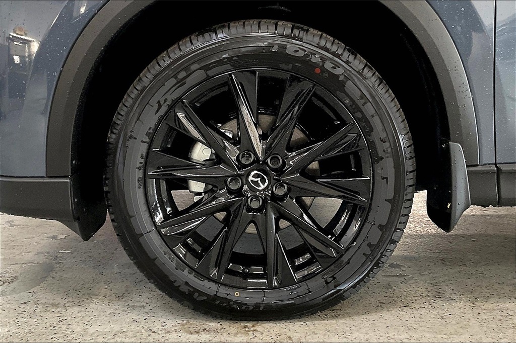 2025 MAZDA CX-5 - Image 11