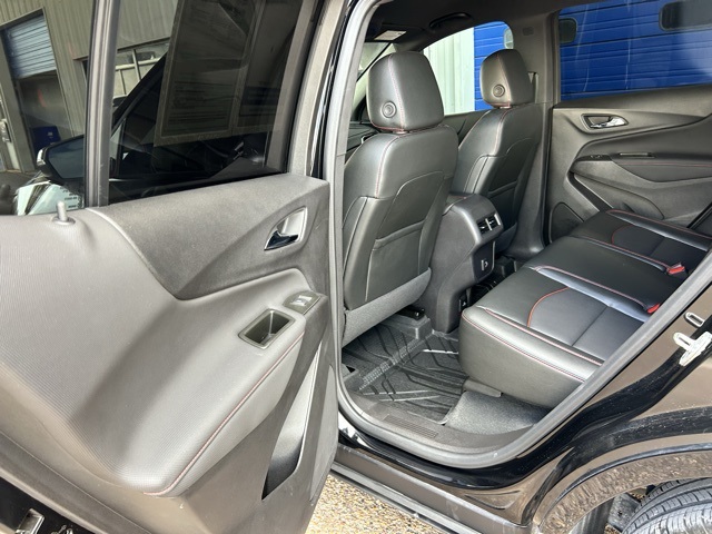 2024 Chevrolet Equinox RS photo 22