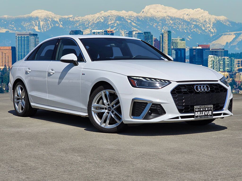 2023 Audi A4 S line Quattro Premium Plus photo 7