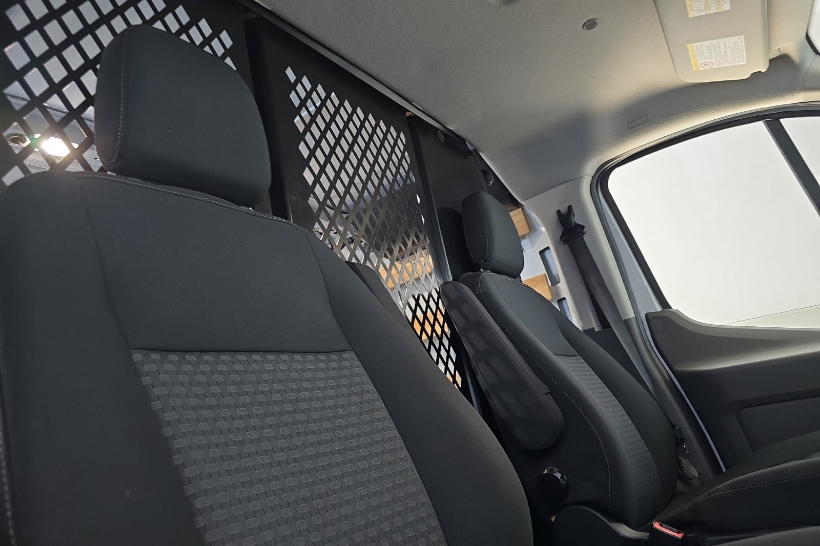 2023 Ford Transit photo 17