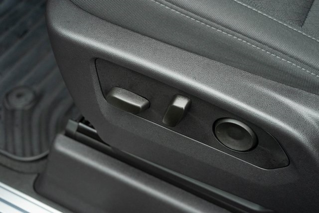 2024 Chevrolet Silverado 1500 LT photo 18