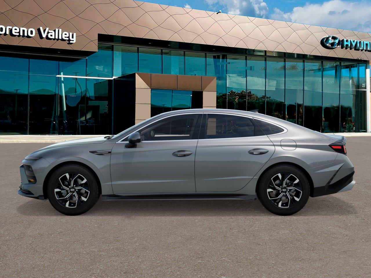 2025 Hyundai Sonata SEL photo 3