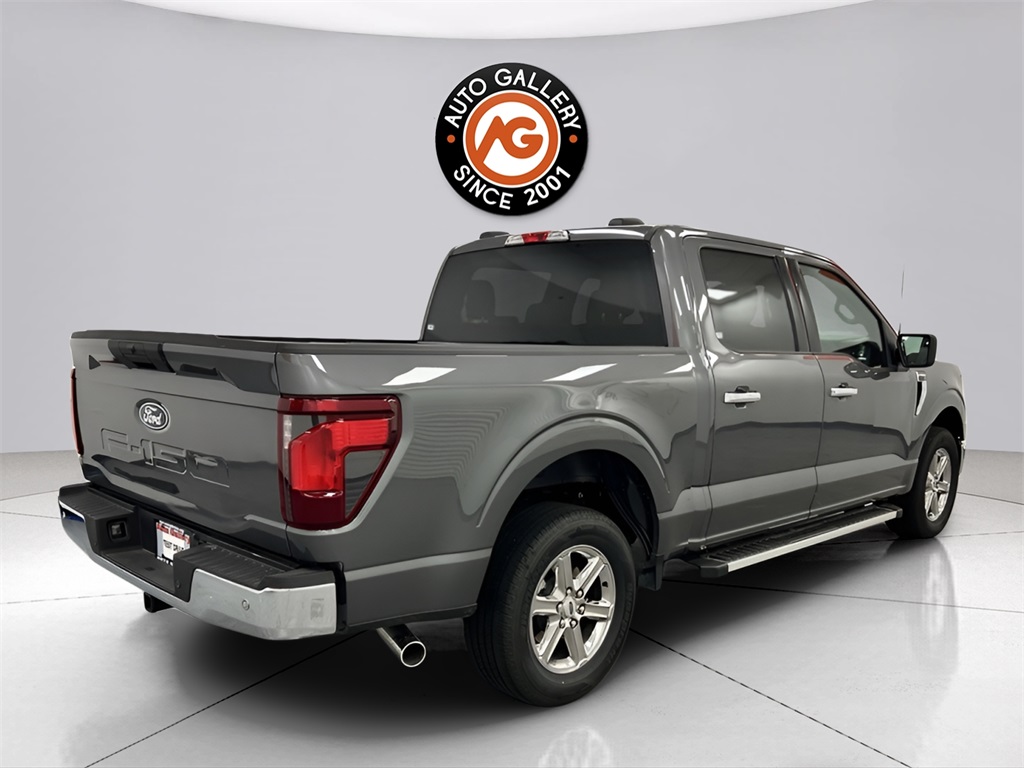 2025 Ford F-150 XLT photo 5