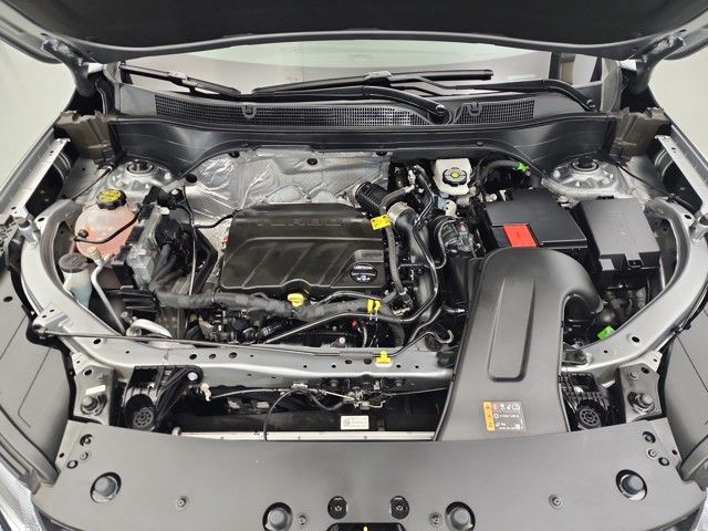 2024 Chevrolet Trax LT photo 33