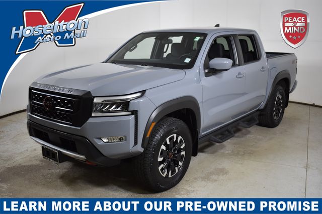 2023 Nissan Frontier PRO-4X's photo