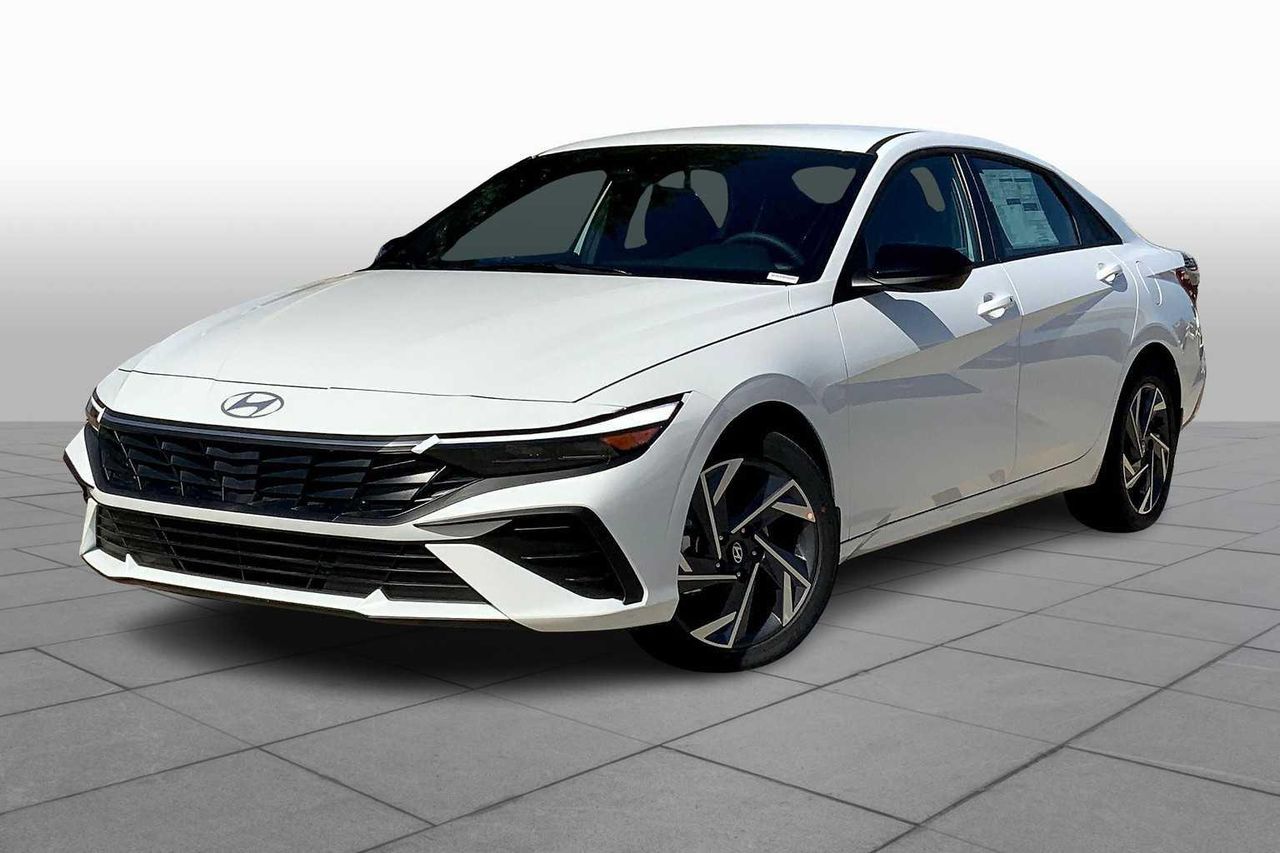 2025 Hyundai Elantra SEL