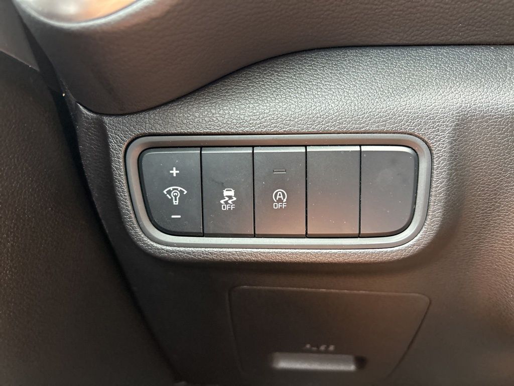 2023 Kia Soul LX photo 22