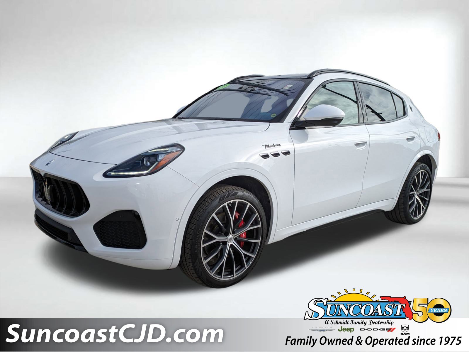 2023 Maserati Grecale MODENA's photo