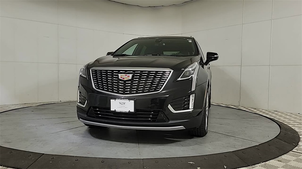 2025 CADILLAC XT5 - Image 3