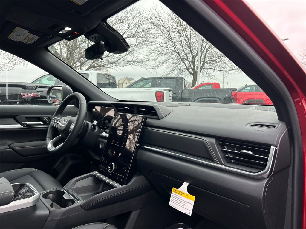 2026 GMC TERRAIN - Image 35