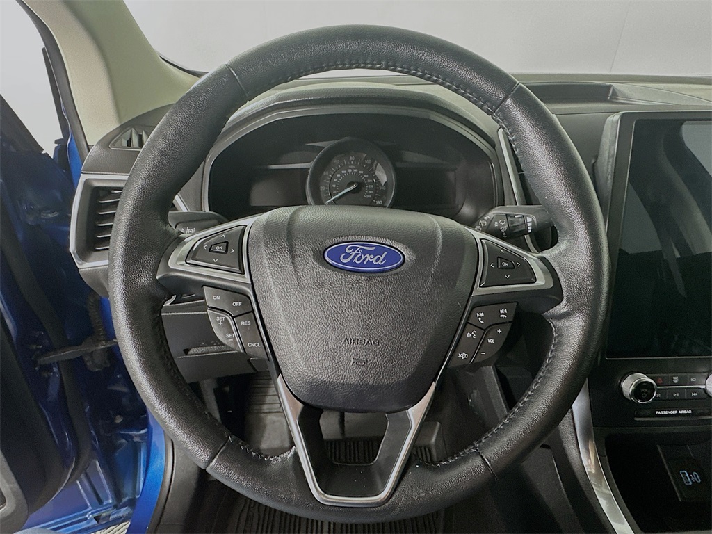 2024 Ford Edge Titanium photo 19