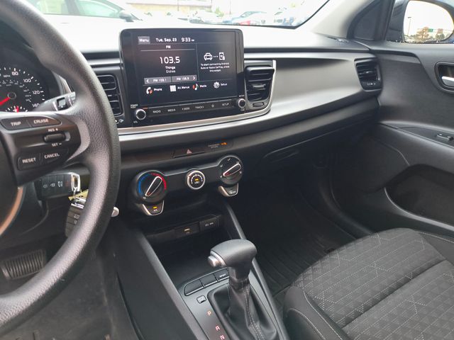 2023 Kia Rio S photo 21