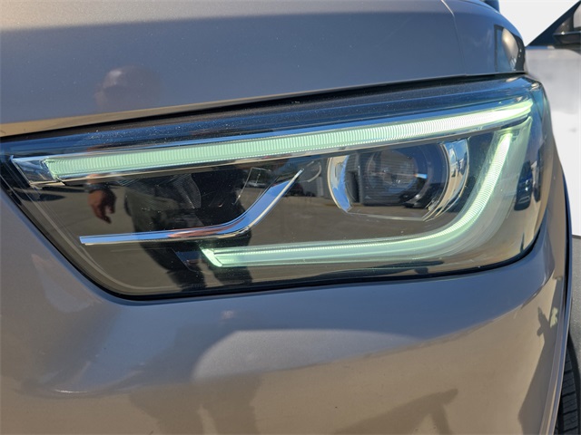2019 Infiniti QX80 Luxe photo 30
