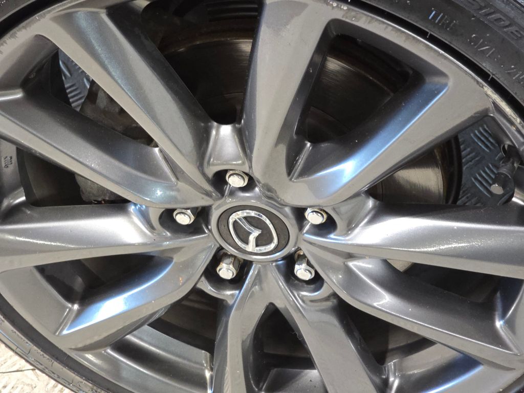 2019 Mazda Mazda3 Hatchback Preferred photo 9