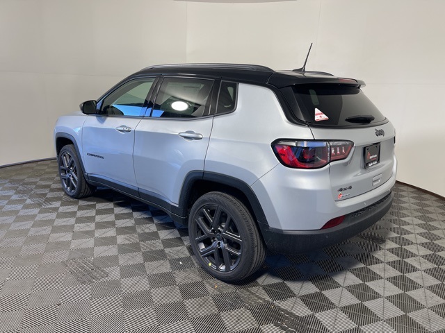 2026 Jeep Compass Limited Altitude photo 4