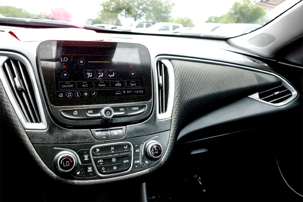 2025 Chevrolet Malibu 1LT photo 23