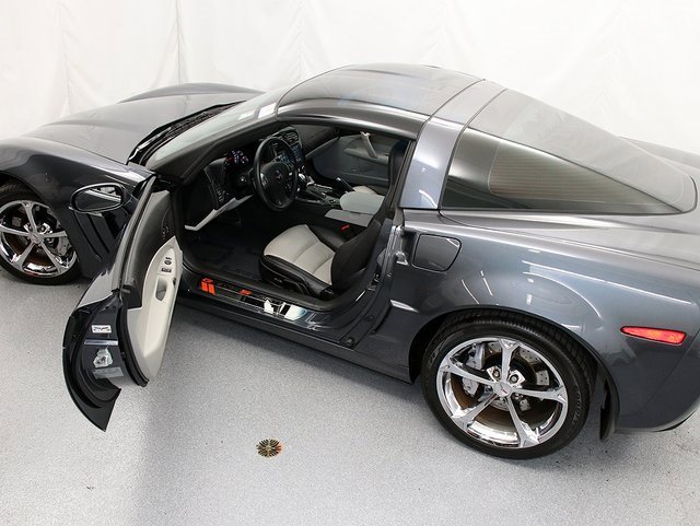 2011 Chevrolet Corvette Grand Sport 3LT photo 9