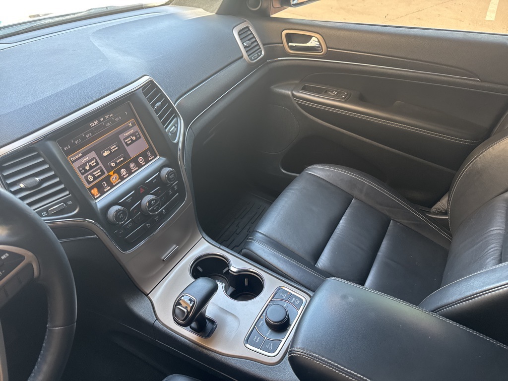 2015 Jeep Grand Cherokee Limited photo 15