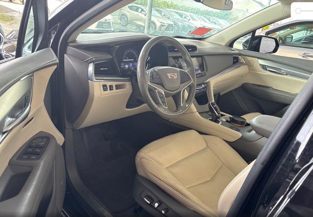 2019 Cadillac XT5 Luxury photo 4