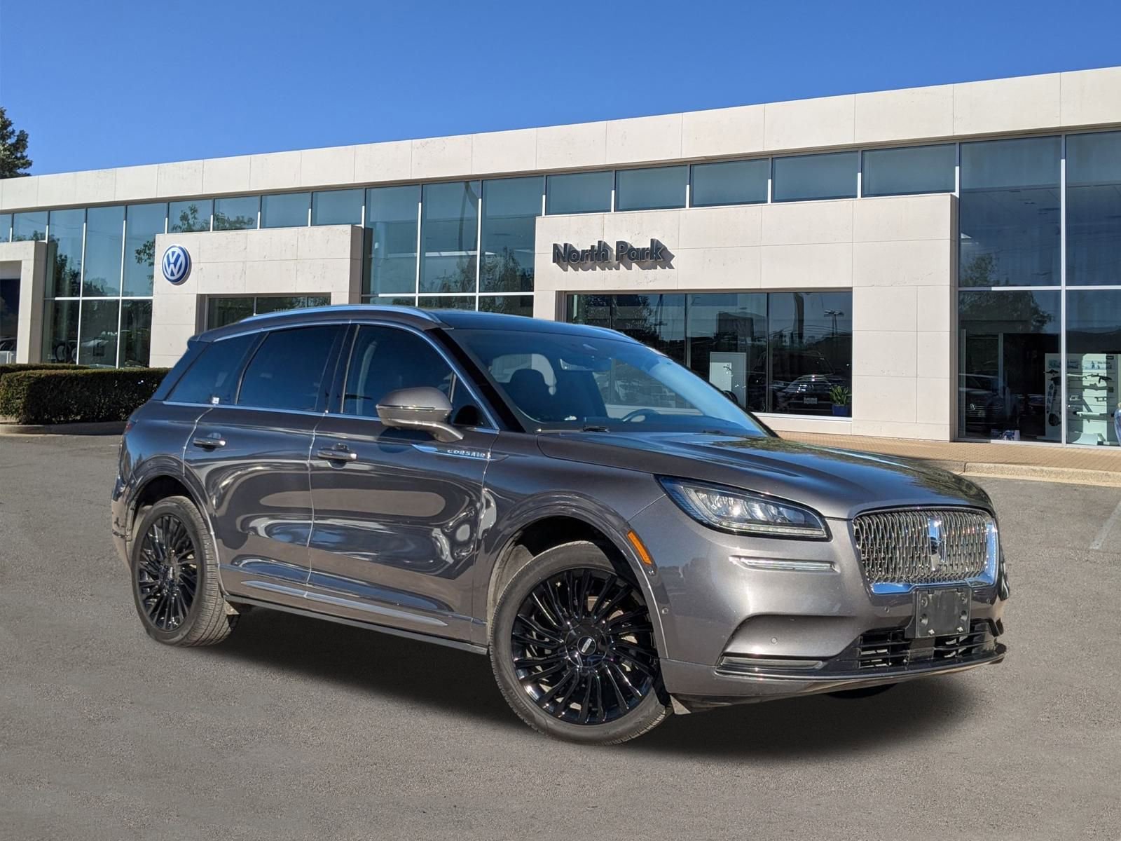 2022 Lincoln Corsair Reserve's photo