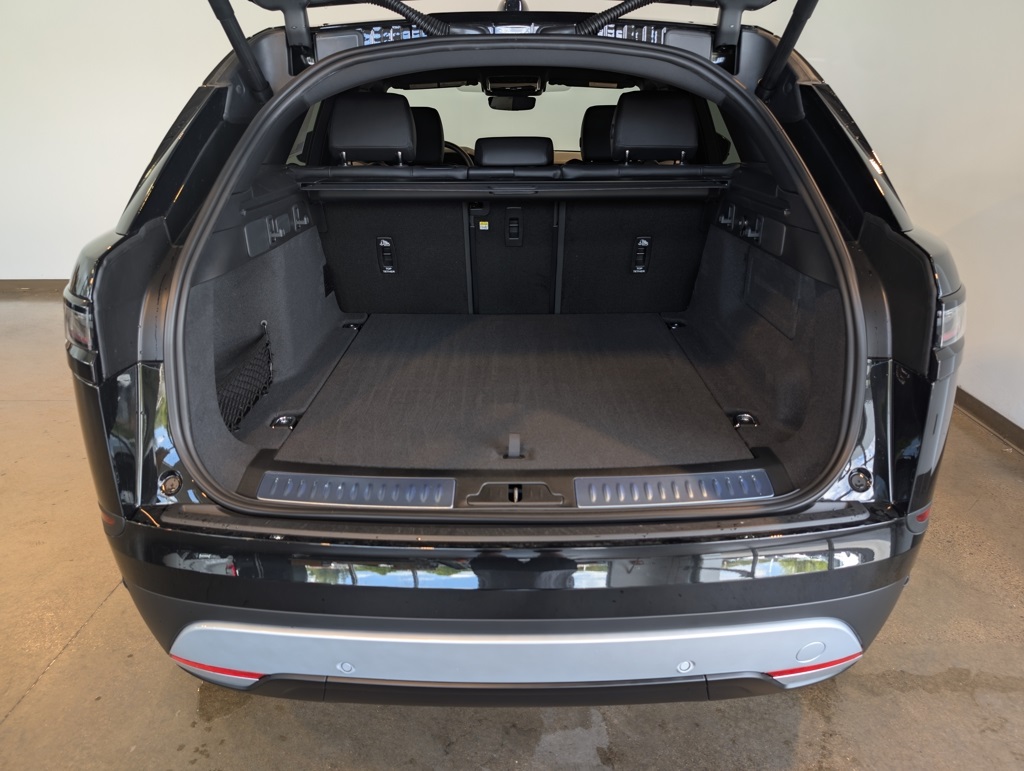 2026 Land Rover Range Rover Velar S photo 5