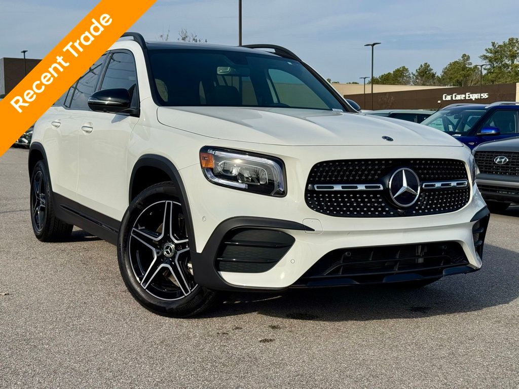 2023 Mercedes-Benz GLB Base