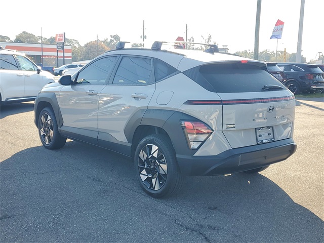 2024 Hyundai Kona SEL photo 4