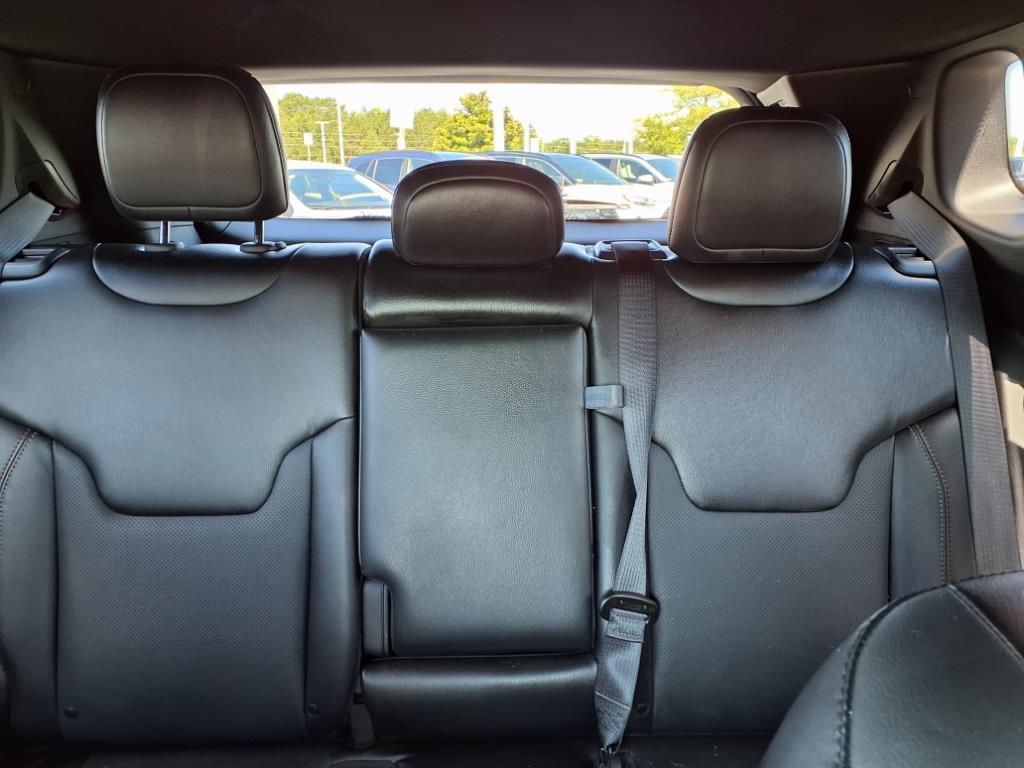 2023 Jeep Compass Trailhawk photo 13