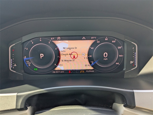2019 Volkswagen Atlas V6 SEL R-Line photo 25