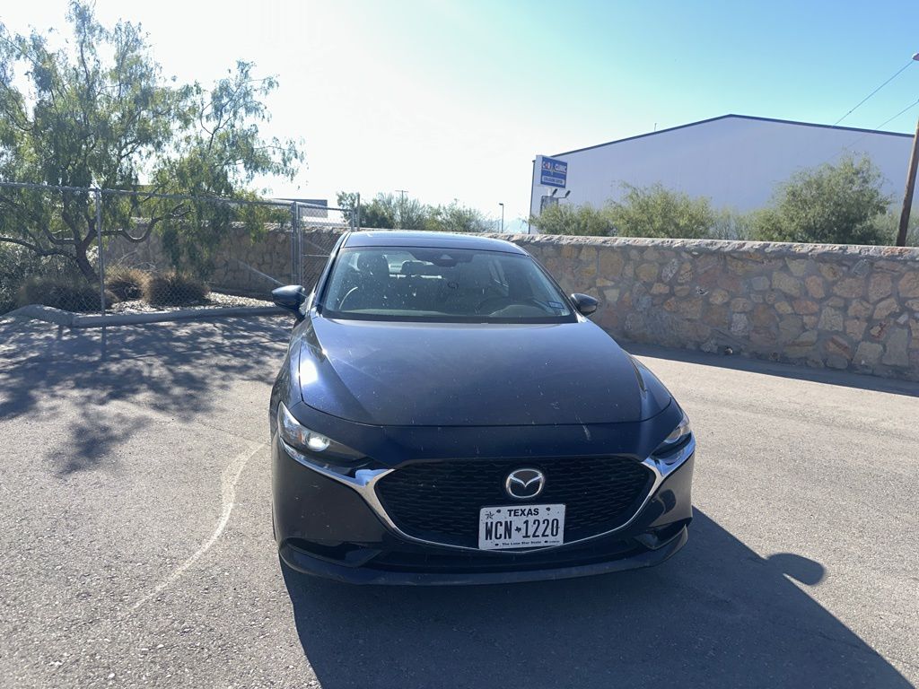 2021 Mazda Mazda3 Preferred photo 2