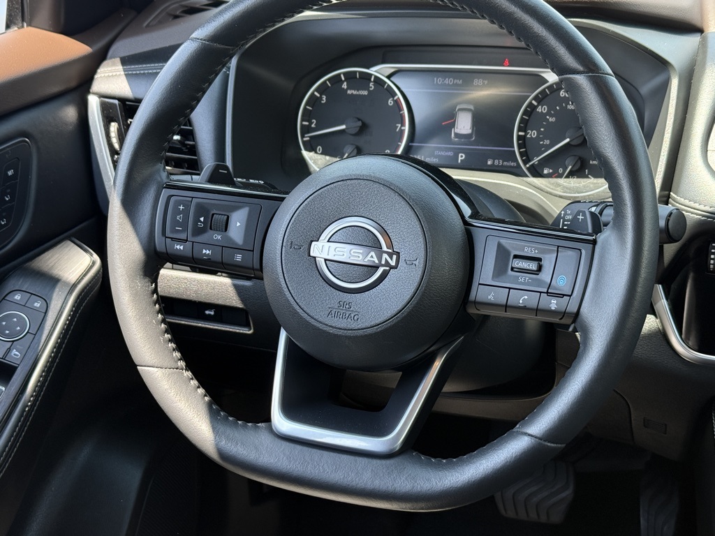 2022 Nissan Rogue SL photo 19