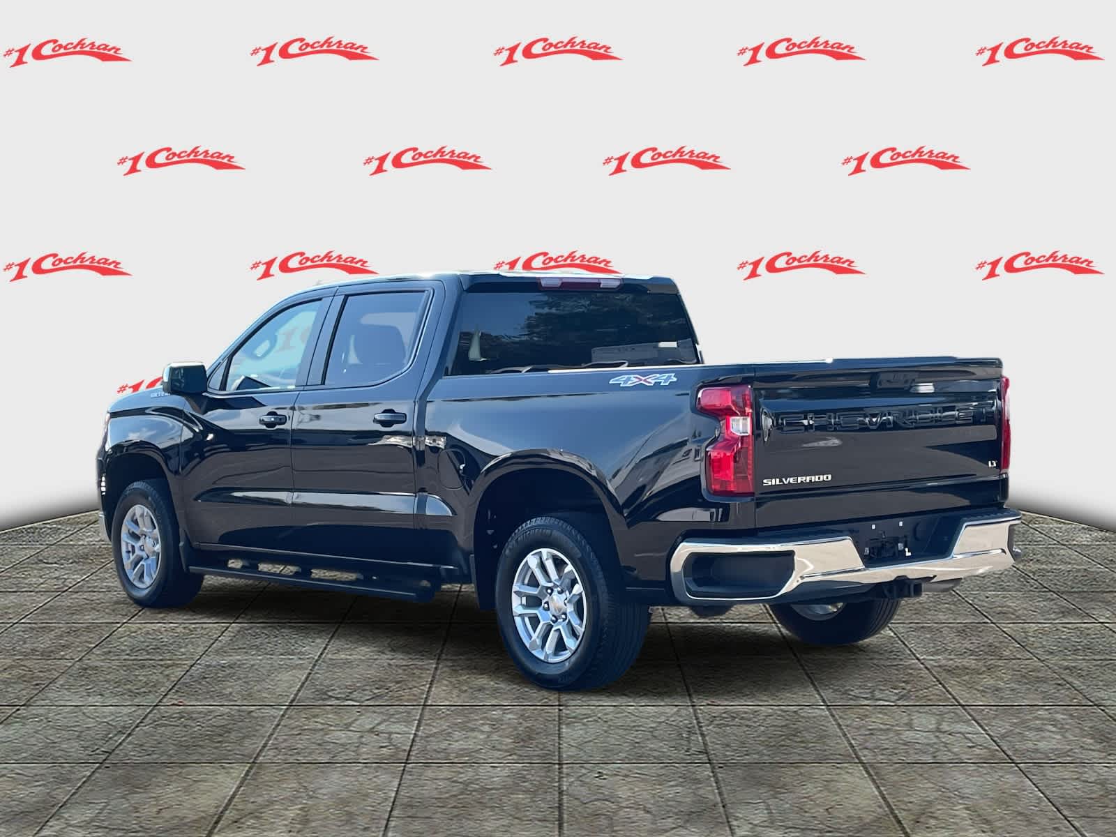 2024 Chevrolet Silverado 1500 LT photo 4