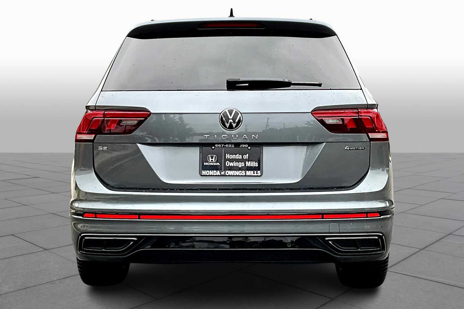 2024 Volkswagen Tiguan SE R-Line Black photo 3
