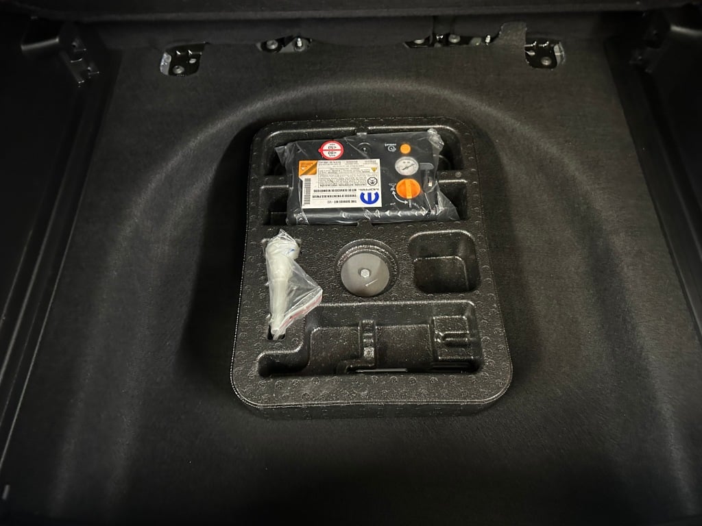 2022 Jeep Compass Latitude photo 5