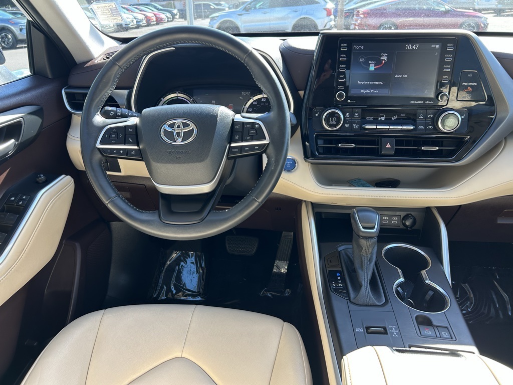 2022 Toyota Highlander Hybrid XLE photo 22