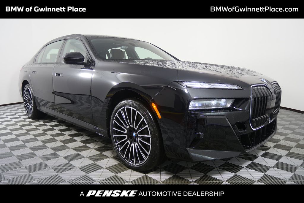 2026 BMW 7 Series 740i's photo