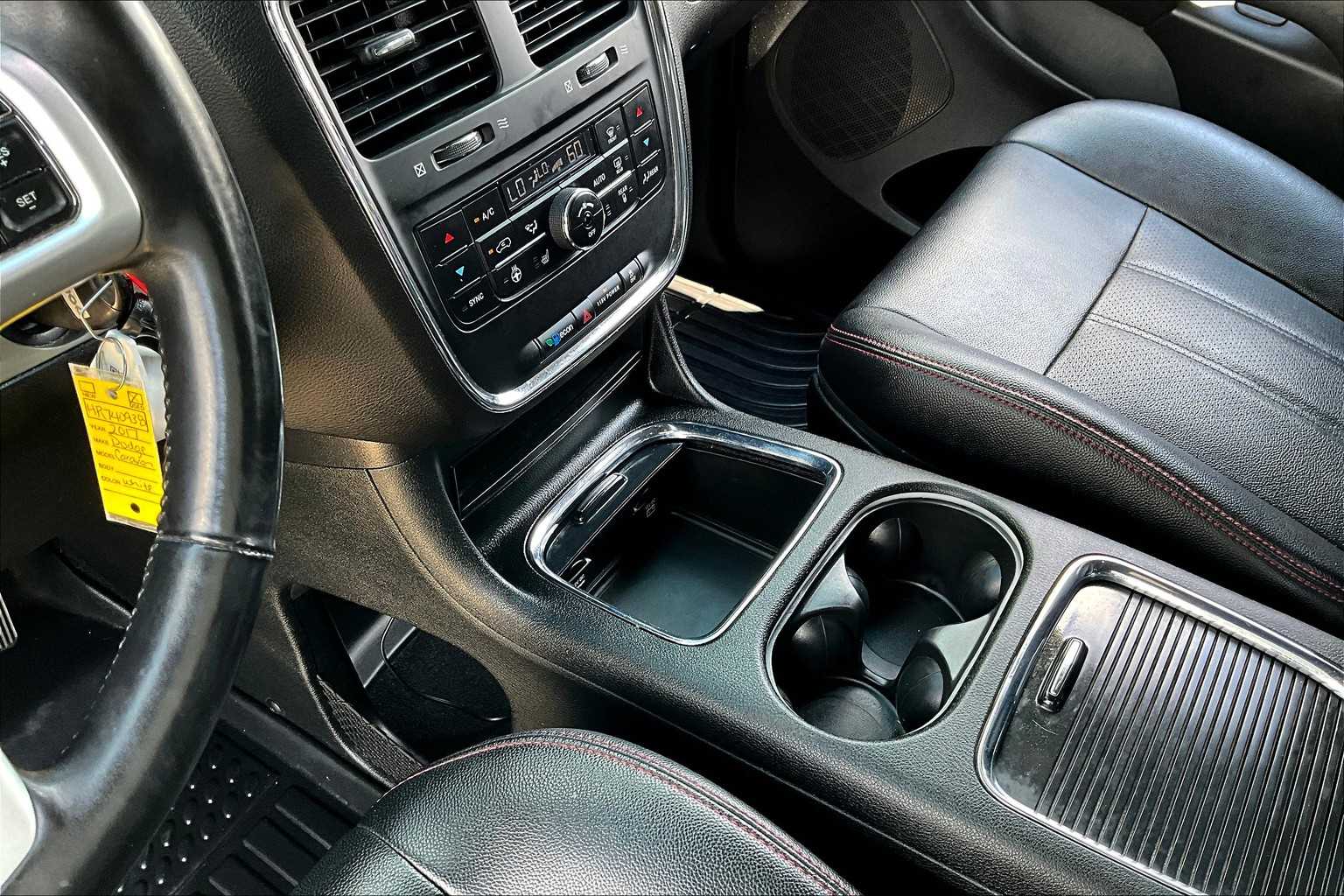 2017 Dodge Grand Caravan GT photo 15