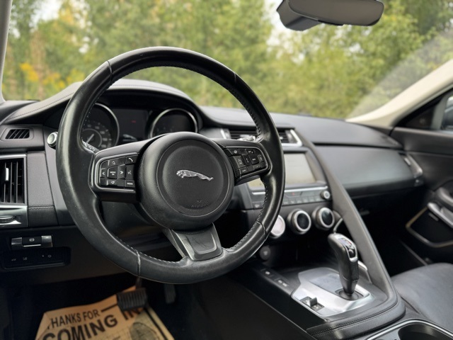 2018 Jaguar E-PACE S photo 24