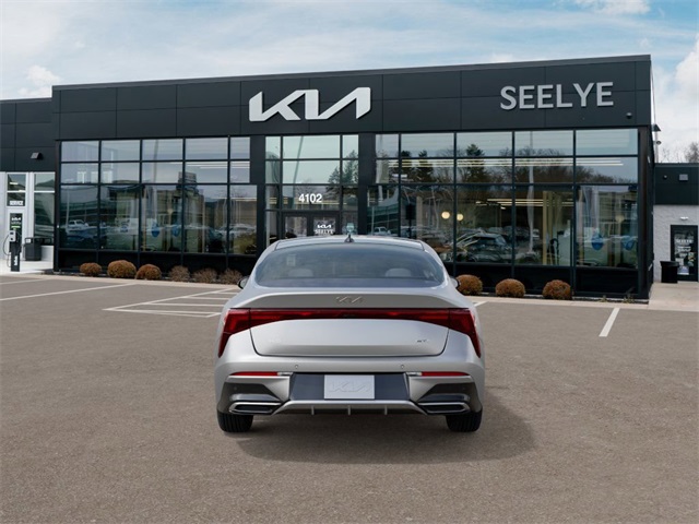 2026 Kia K5 GT-Line photo 4
