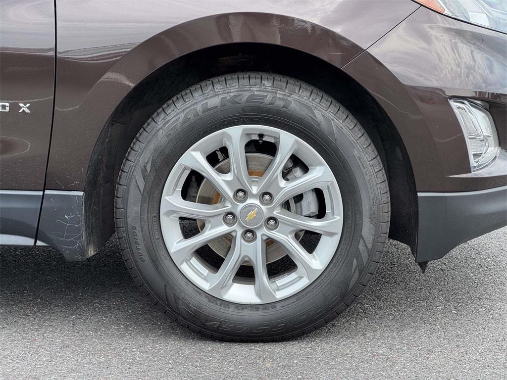 2020 Chevrolet Equinox LT photo 11