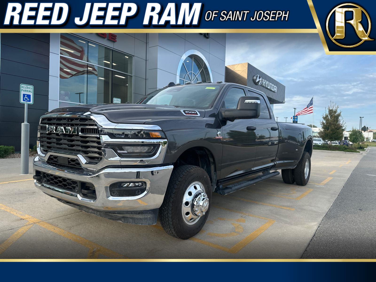 2025 RAM Ram 3500 Pickup Tradesman's photo