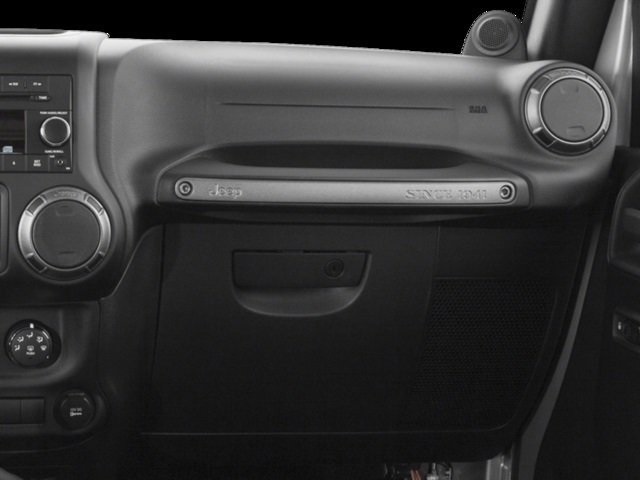 2016 Jeep Wrangler Unlimited Sport photo 14