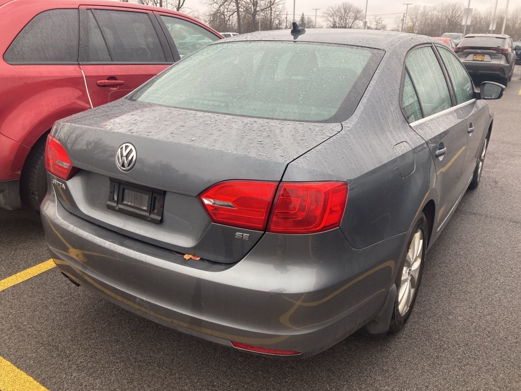 2014 Volkswagen Jetta 1.8T SE photo 4