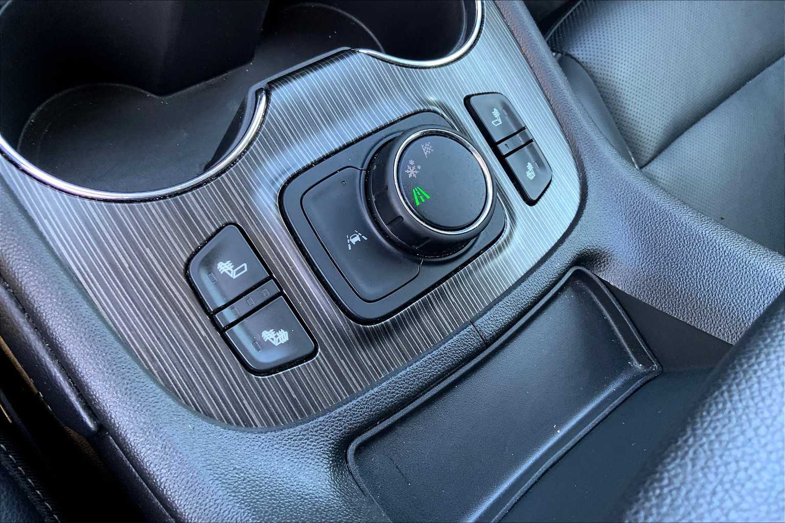 2023 Gmc Acadia SLT photo 29