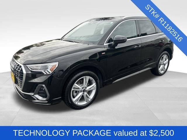 2024 Audi Q3 S line Premium Plus photo 3
