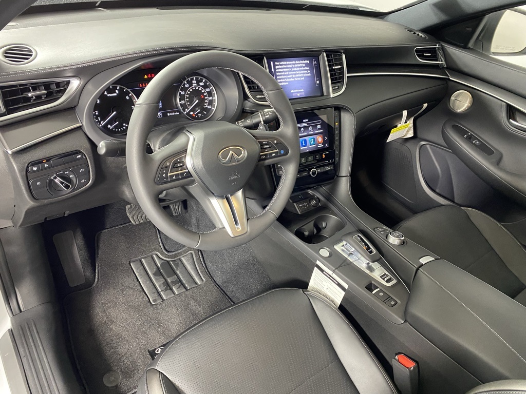 2025 Infiniti QX55 Essential photo 10